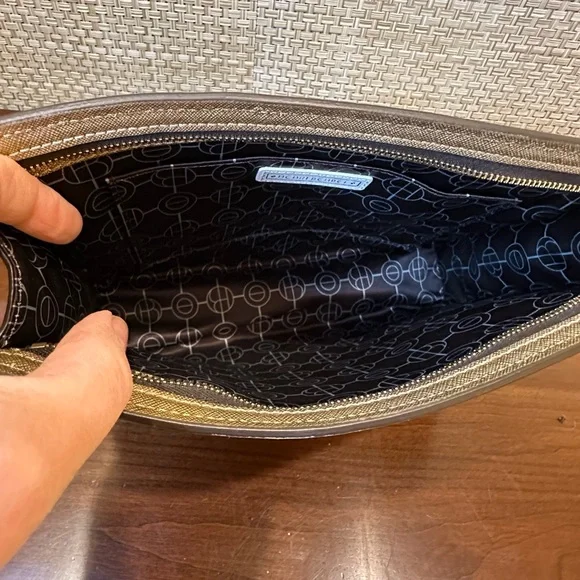 Henri Bendel New York West 57th Metallic Gold Saffiano Leather Cosmetic Clutch - Picture 8 of 13